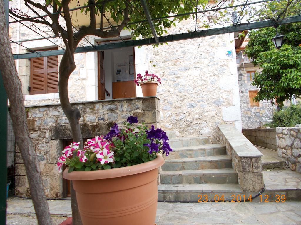 Skardamoula'S Studios And Apartments, 2 Kardamyli Exterior foto